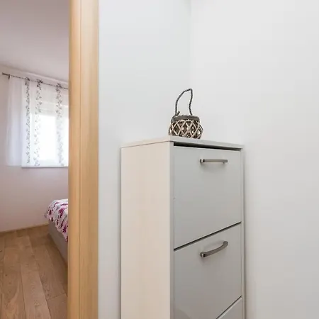 Apartman Zoran Brand New Modern Mandre