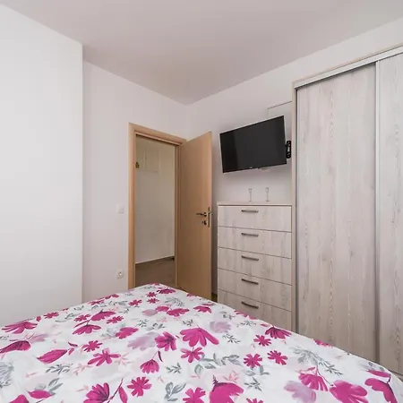 Apartman Zoran Brand New Modern