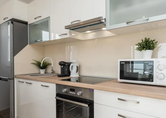 Zoran Brand New Modern Apartament *