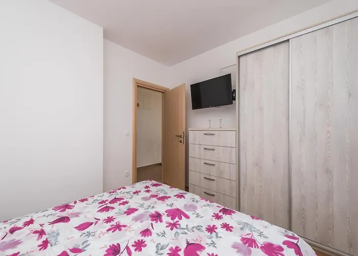 Apartman Zoran Brand New Modern